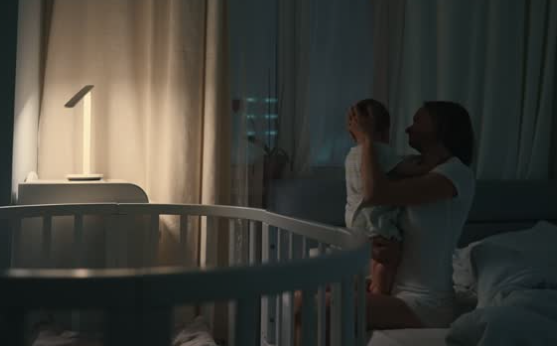 Réveil nocturne bébé enfant est ce normal 