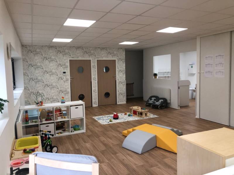 Micro-crèche Saint Grégoire - La petite cabane de la Brocéliande à coté de Rennes