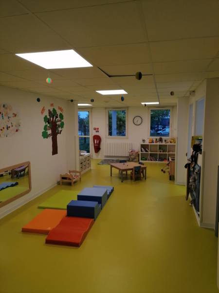 Micro-crèche à coté de Rennes - La petite cabane de la Mézière