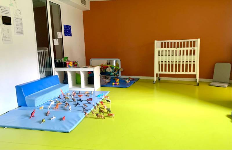 Coin calme grand + espace bébé