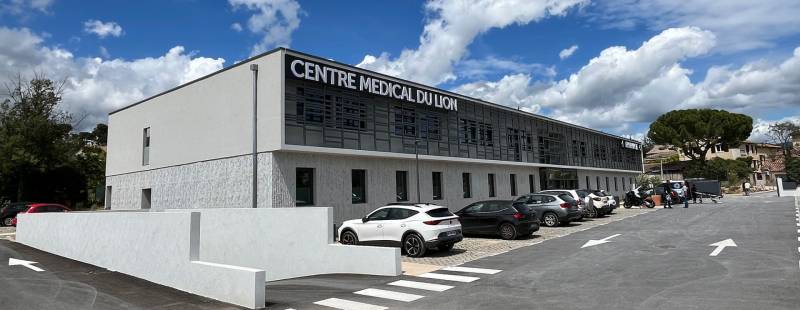 Permanence médicale du Lion, située à Aubagne dans les bouches du rhônes, assurant soins urgents et consultations spécialisées pour tous.